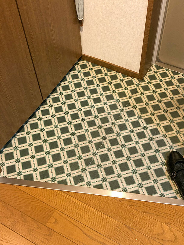 2枚のシートのつなぎ目も、なんとなくで切ったのに、あまり違和感なくつながりました