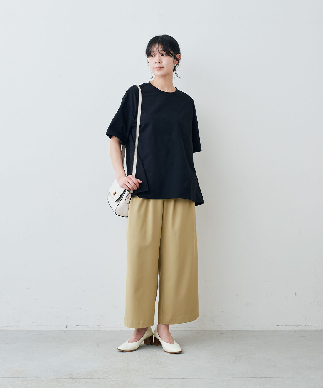 IEDIT|IEDIT[イディット]　接触冷感・吸汗速乾・UVカット スーさらエアノビ 涼やかタックワイドパンツ|モデル身長：163cm　着用サイズ：M