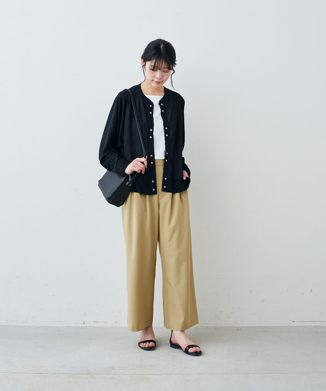 IEDIT|IEDIT[イディット]　接触冷感・吸汗速乾・UVカット スーさらエアノビ 涼やかタックワイドパンツ|モデル身長：163cm　着用サイズ：M