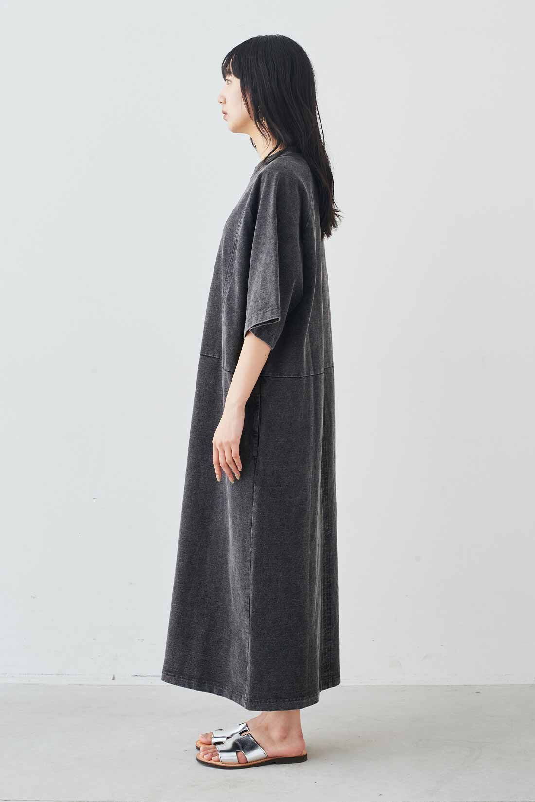 MEDE19F|MEDE19F　ヘビーコットンカットソーデニムワンピース〈グレー〉|モデル身長：163cm　着用サイズ：M