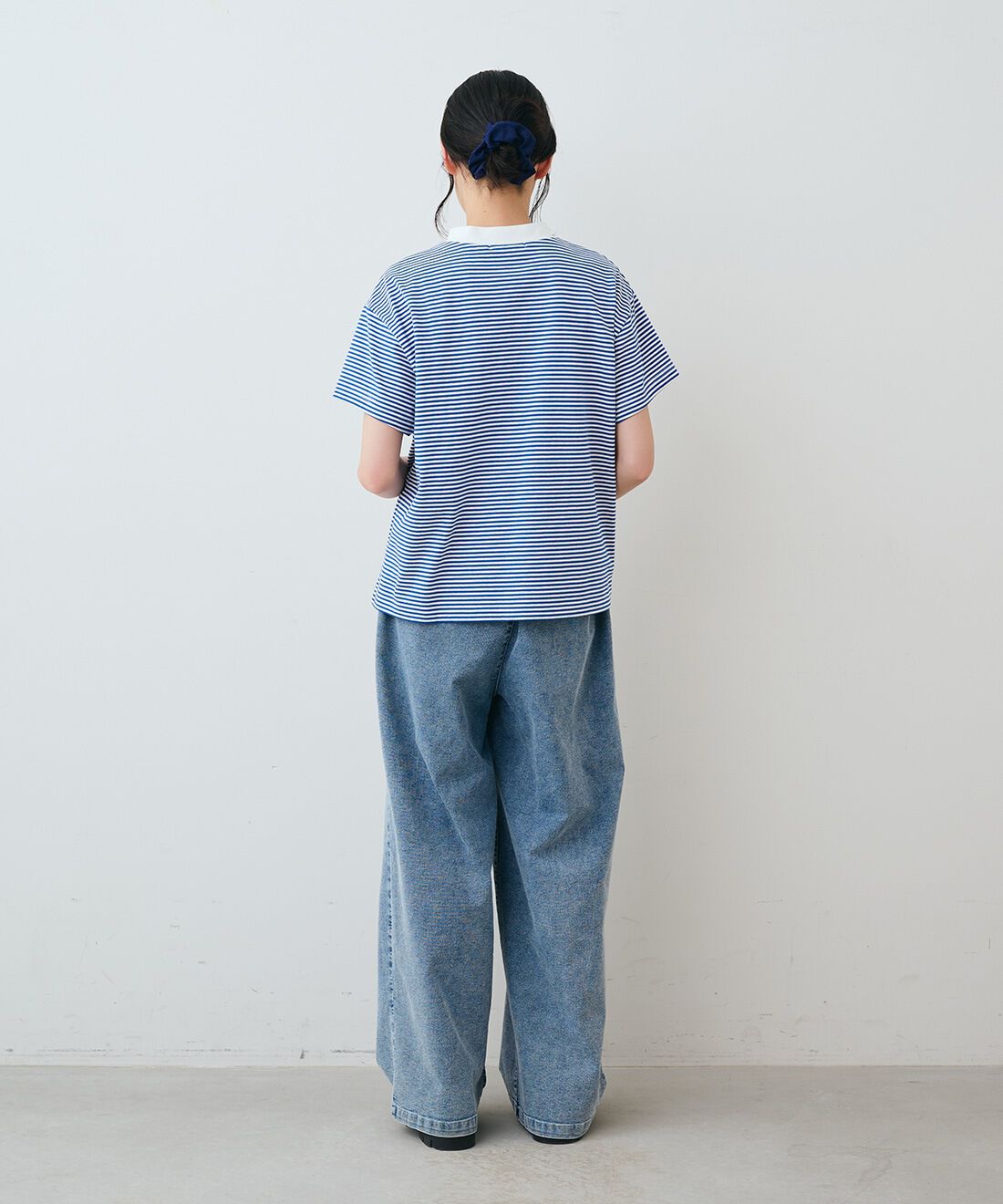 THREE FIFTY STANDARD|ケミカルウオッシュ加工のデニムパンツ　のコーディネート