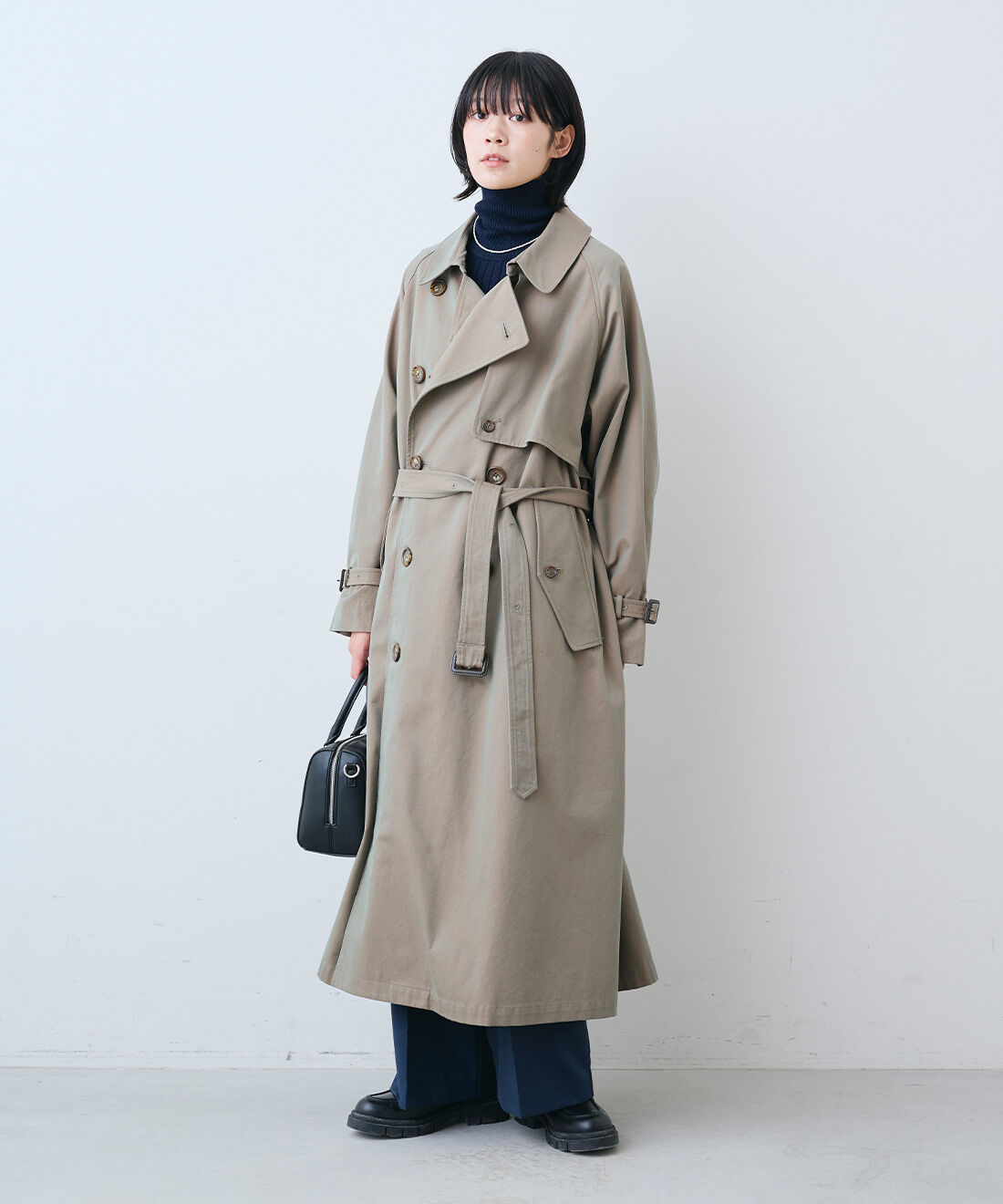 THREE FIFTY STANDARD|THREE FIFTY STANDARD　タックスラックスパンツ〈チャコールグレー〉|モデル身長：163cm　着用サイズ：M