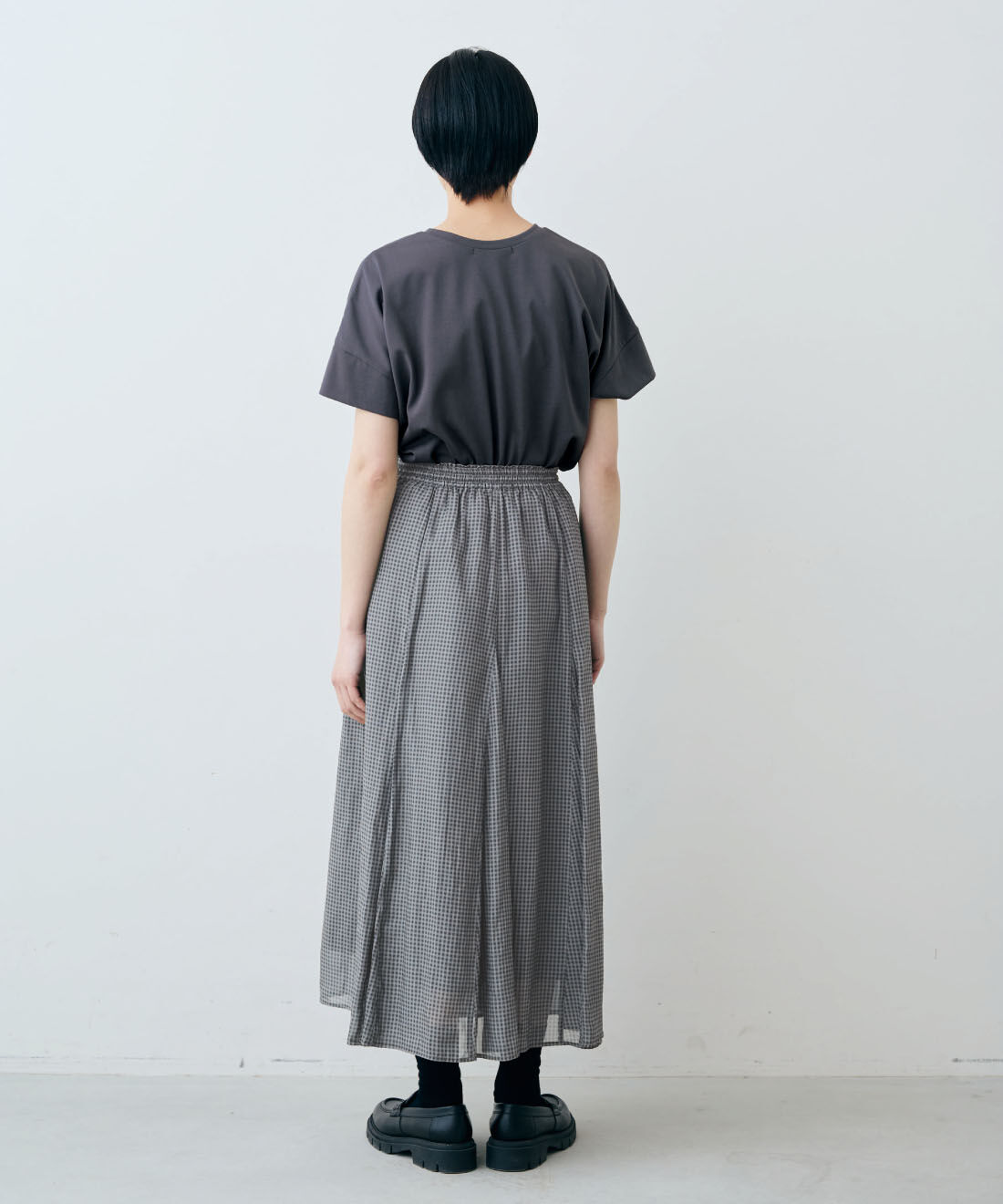 THREE FIFTY STANDARD|モノトーンチェック フレアースカート 〈ブラック&times;グレー〉のコーディネート