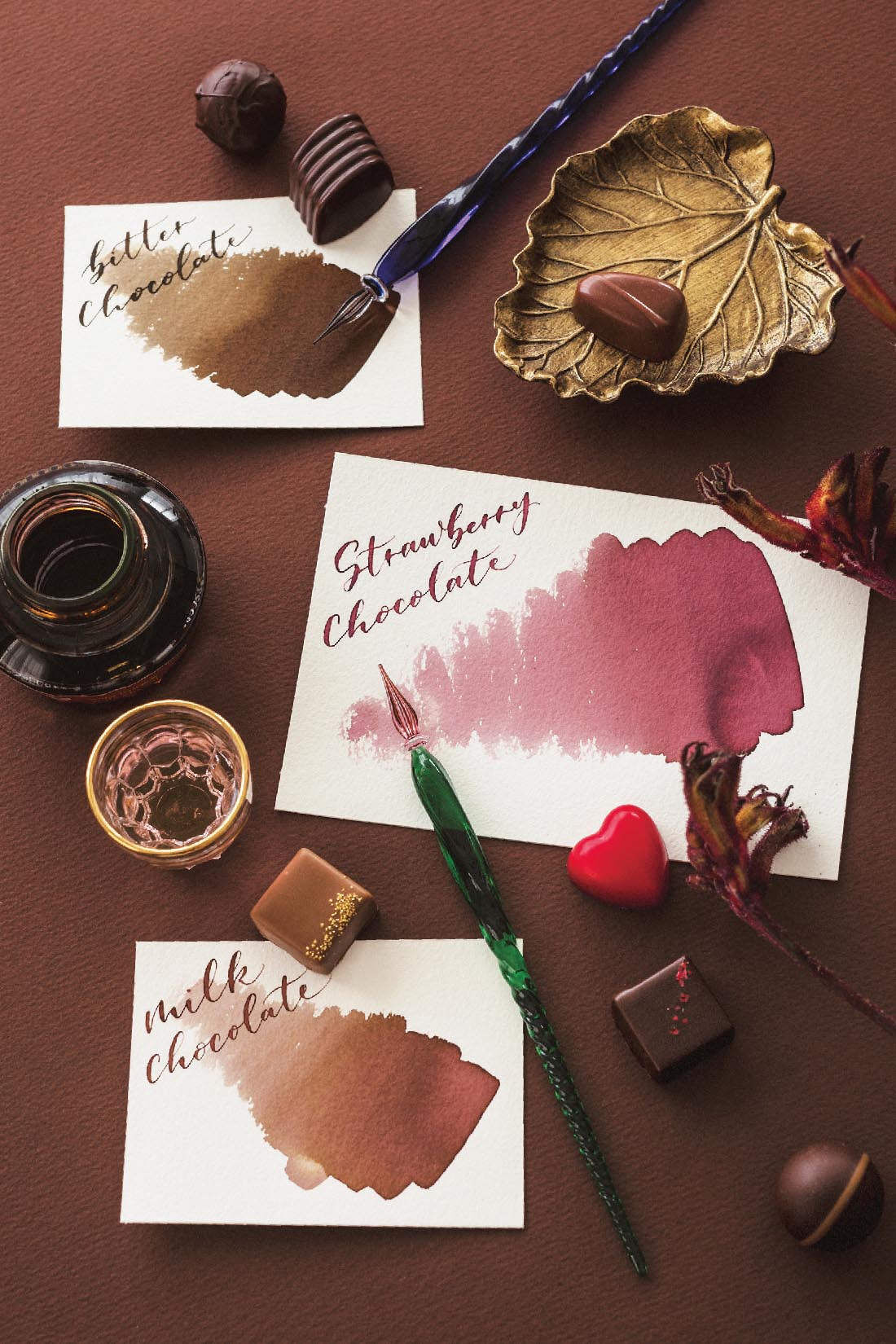 フェリシモギフトショップ|KobeＩＮＫ物語&times;felissimo chocolate museum おいしそうなチョコレート色のインク〈ストロベリーチョコレート色〉|※お届けは〈ストロベリーチョコレート色〉です。