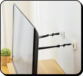 穴開けいらずの大型テレビ耐震バンド　スーパータックフィット