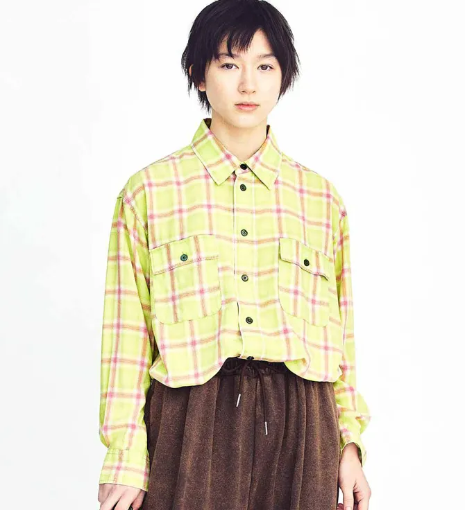 色落ちさせたチェックシャツ〈グリーンチェック〉