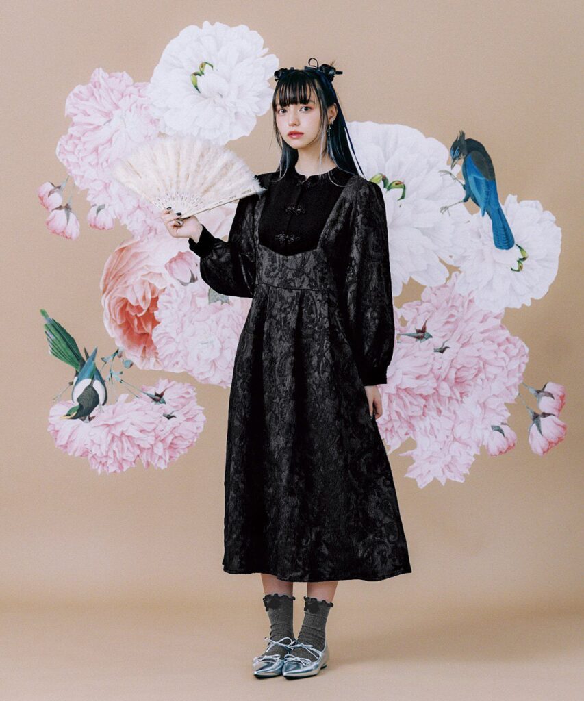 モデル身長 161cm サイズM着用